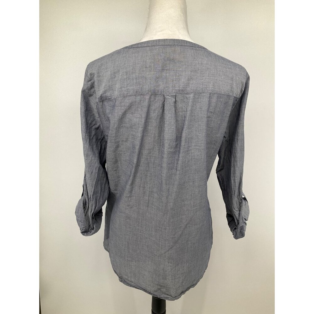 Ann Taylor LOFT size Medium Denim button-front long-sleeved lightweight top - Picture 8 of 11